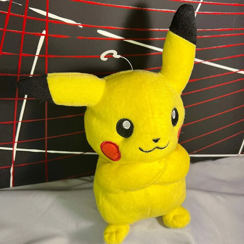 Pokemon Pikachu Yellow Tomy Nintedo‎ Plush Stuffed Animal 2018 9